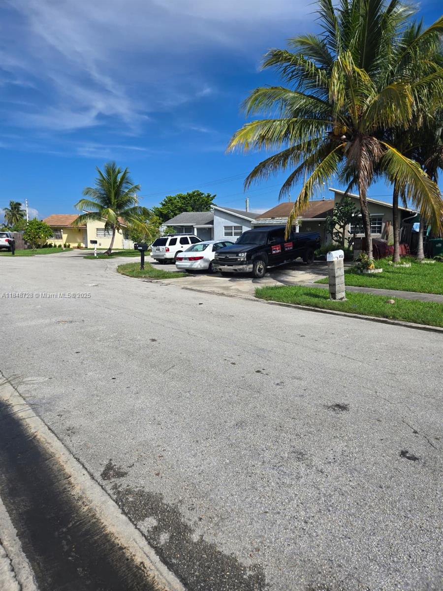 COMFORT VILLAS 1ST ADDN - Residential