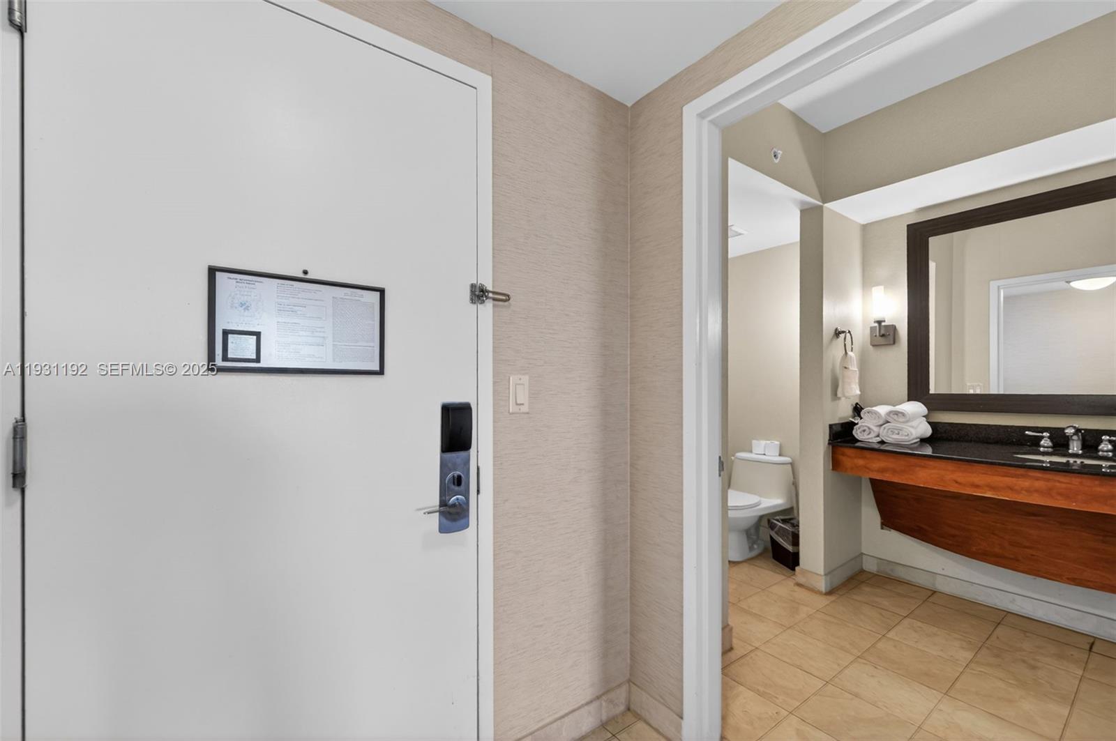 TRUMP INTERNATIONAL SONES - Residential