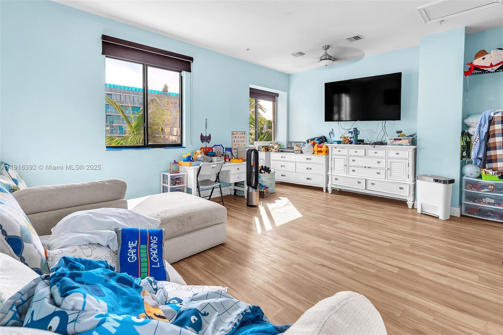 THE VILLAS AT BAY HARBOR - Residential