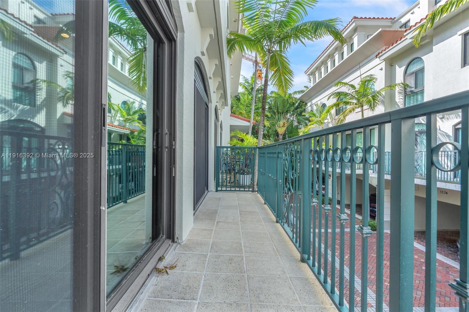 THE VILLAS AT BAY HARBOR - Residential