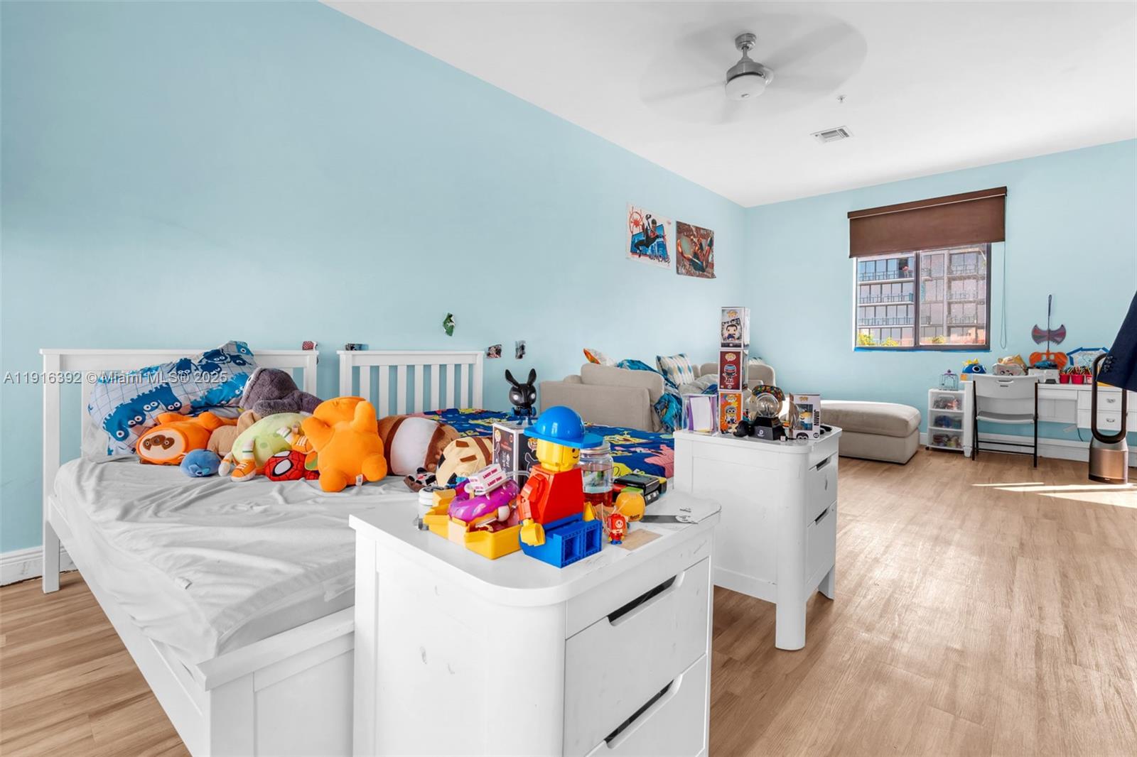 THE VILLAS AT BAY HARBOR - Residential