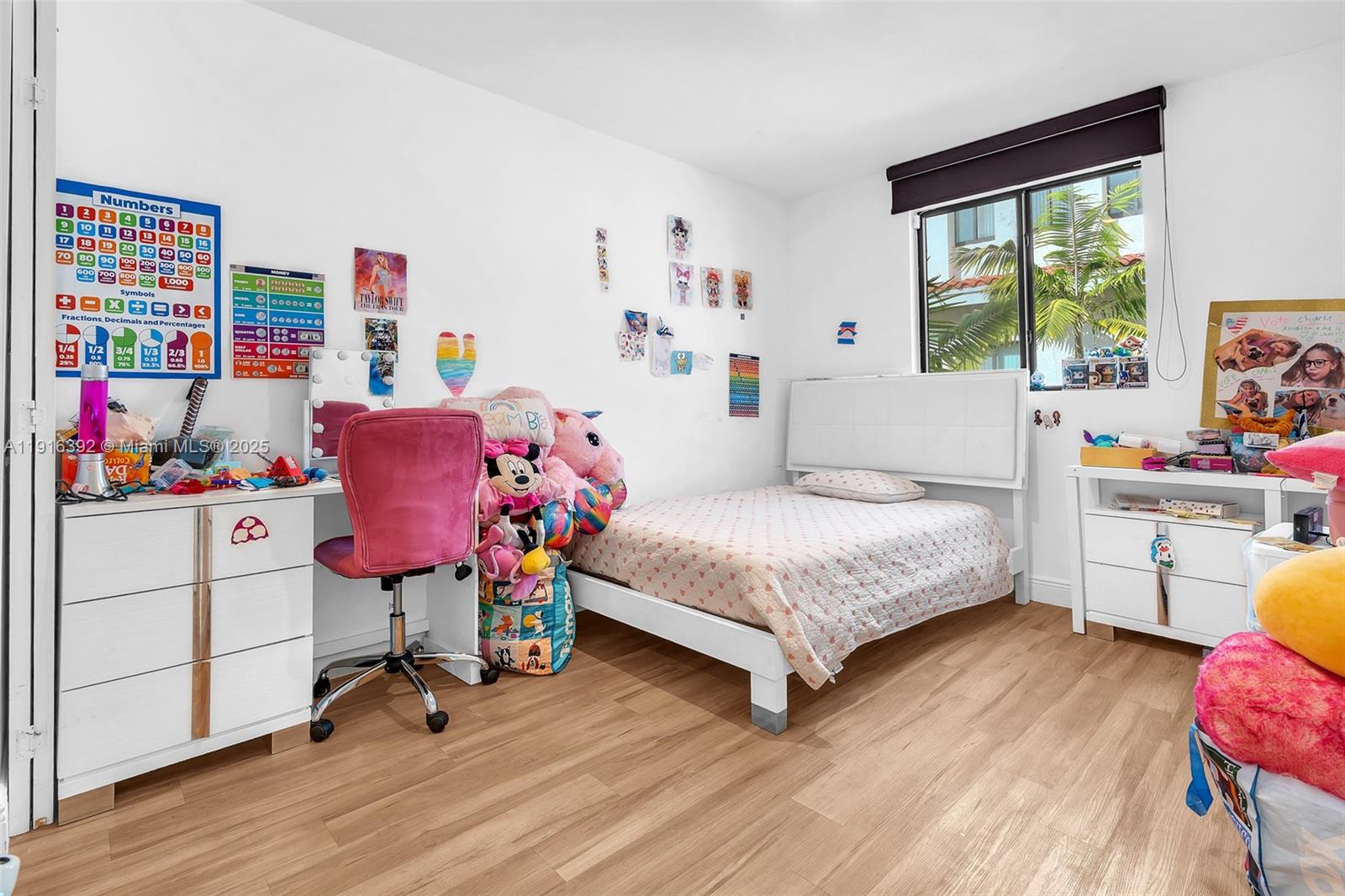 THE VILLAS AT BAY HARBOR - Residential