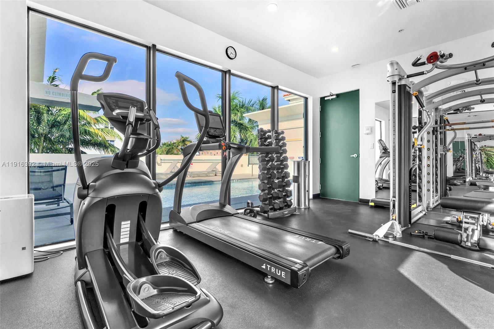 THE VILLAS AT BAY HARBOR - Residential