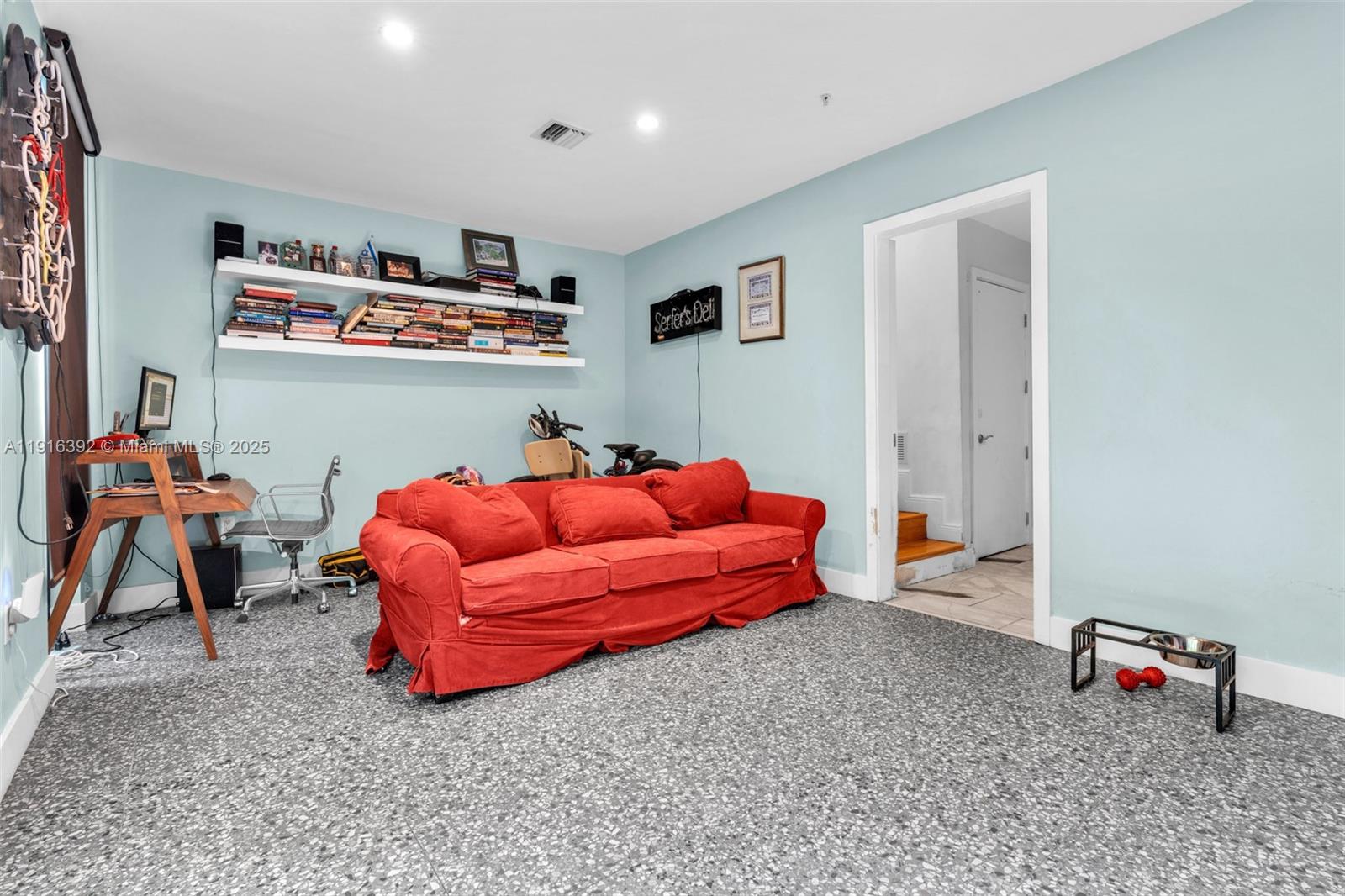 THE VILLAS AT BAY HARBOR - Residential