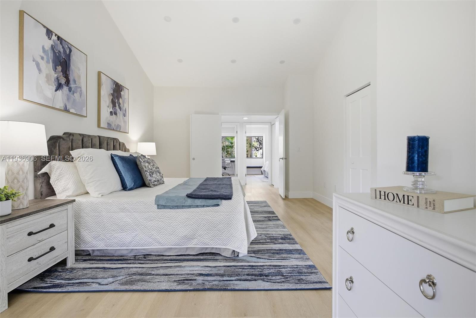 JACARANDA - Residential