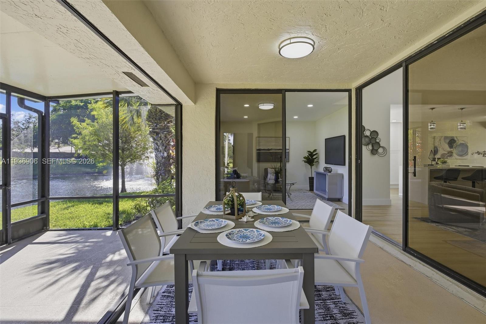 JACARANDA - Residential