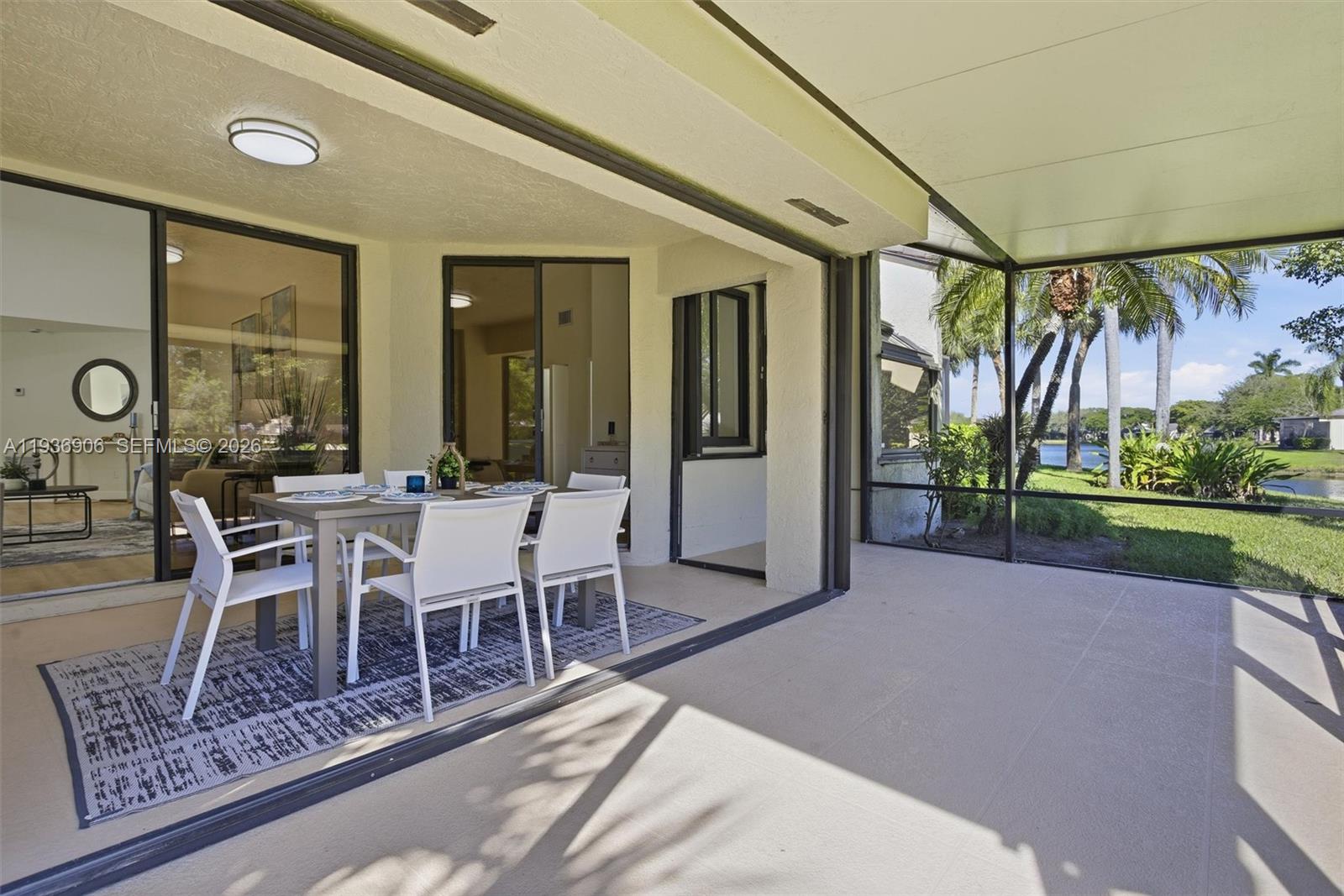 JACARANDA - Residential