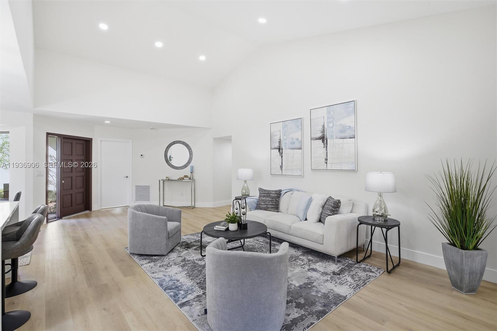 JACARANDA - Residential