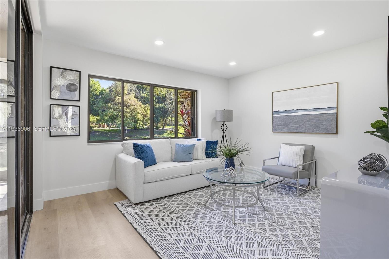 JACARANDA - Residential