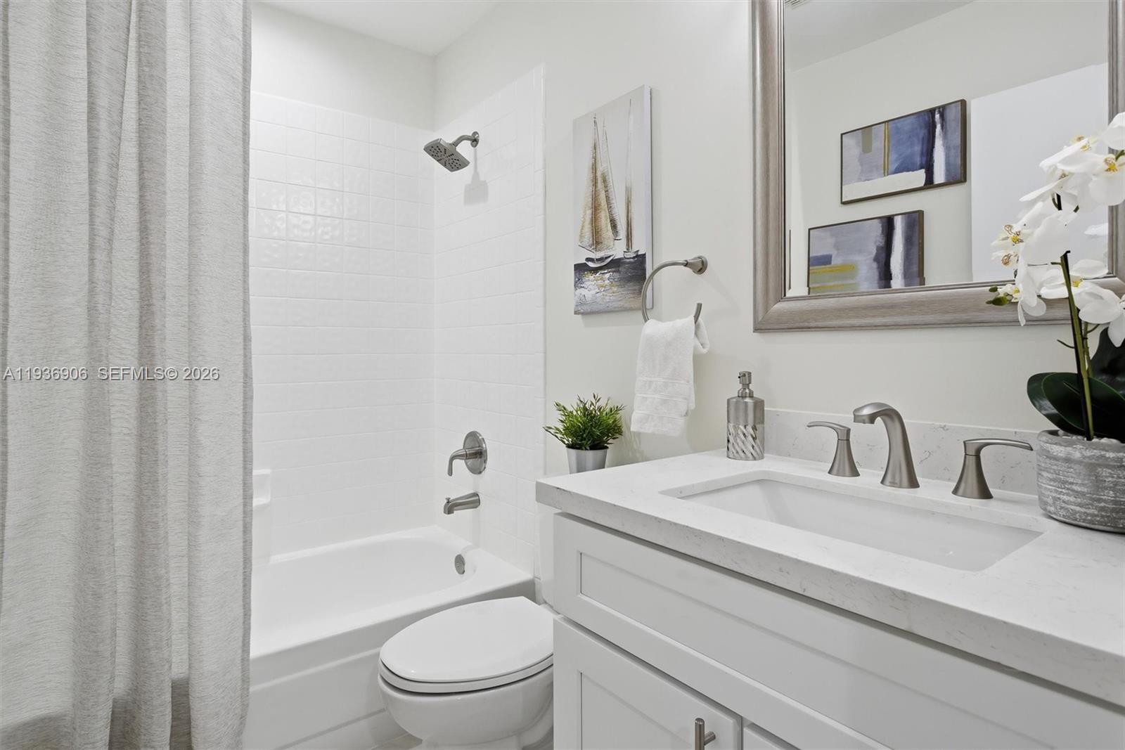 JACARANDA - Residential