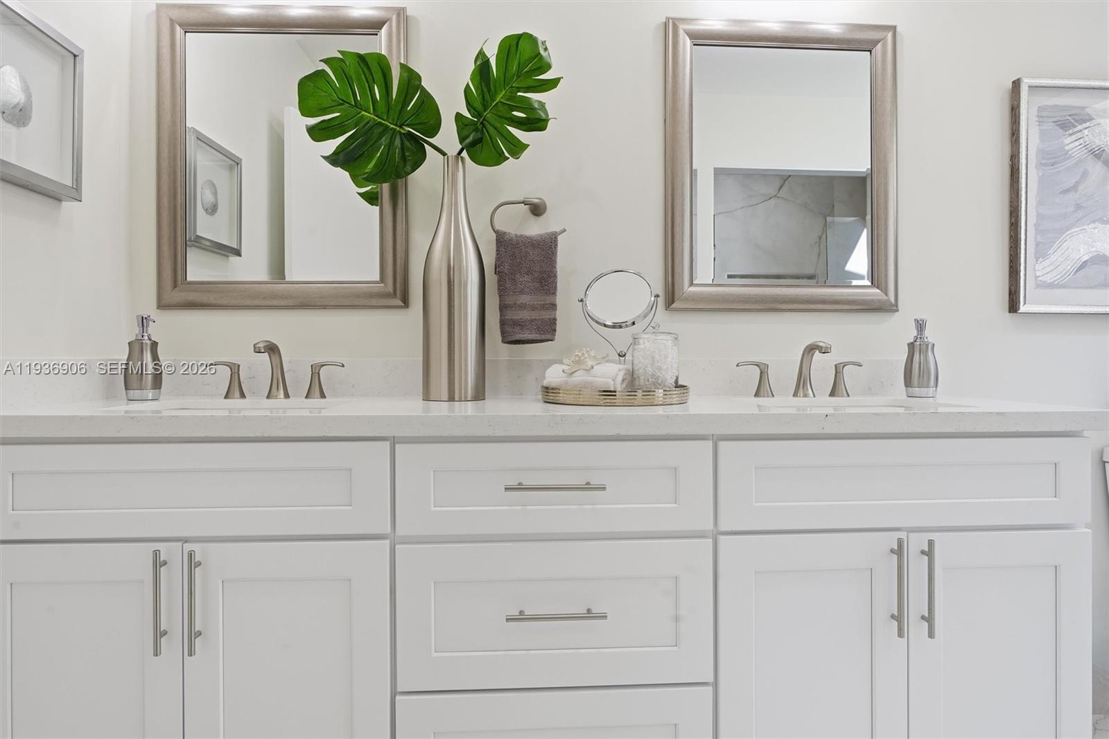 JACARANDA - Residential