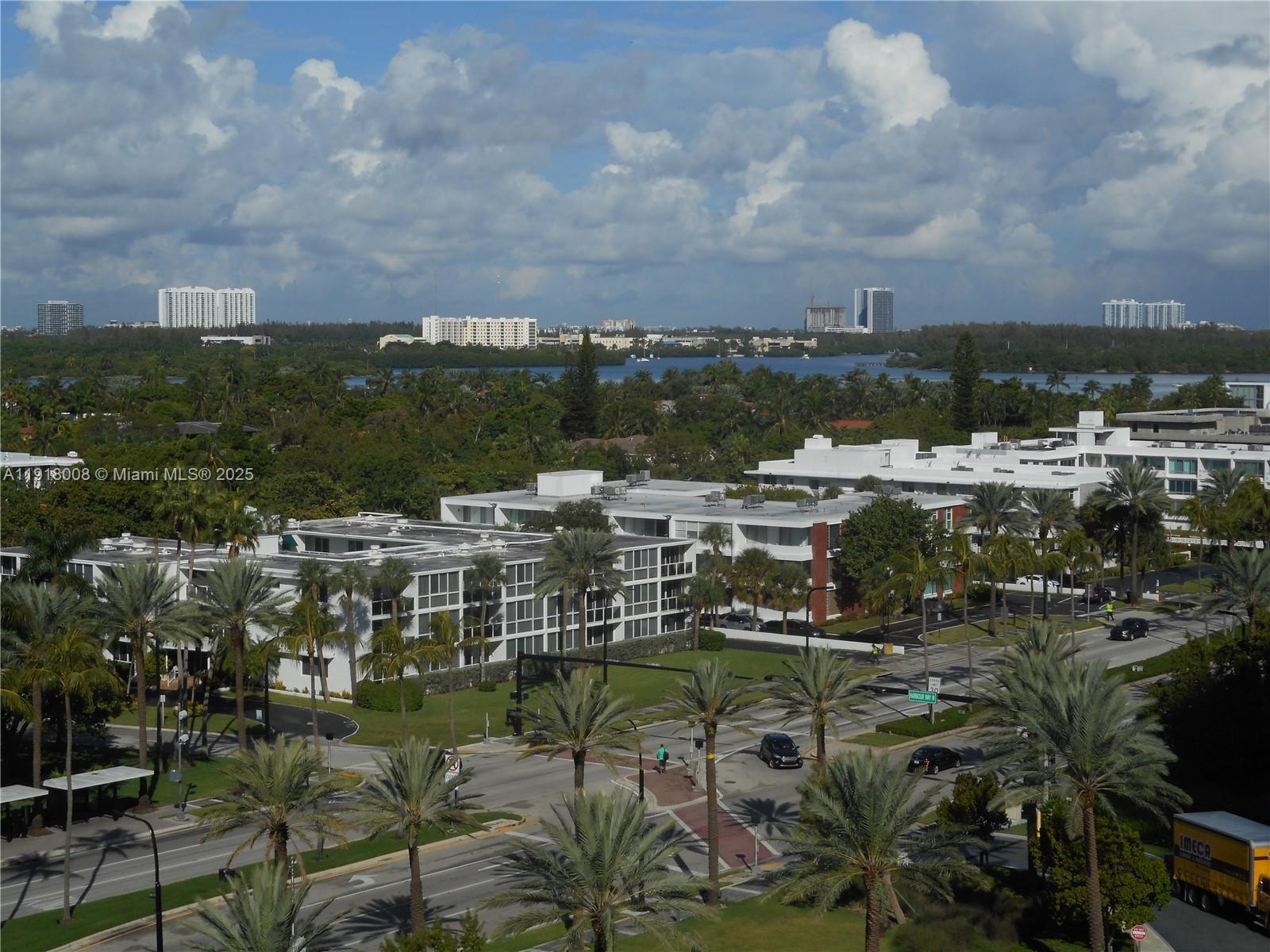 THE PLAZA OF BAL HARBOUR - Residential Lease