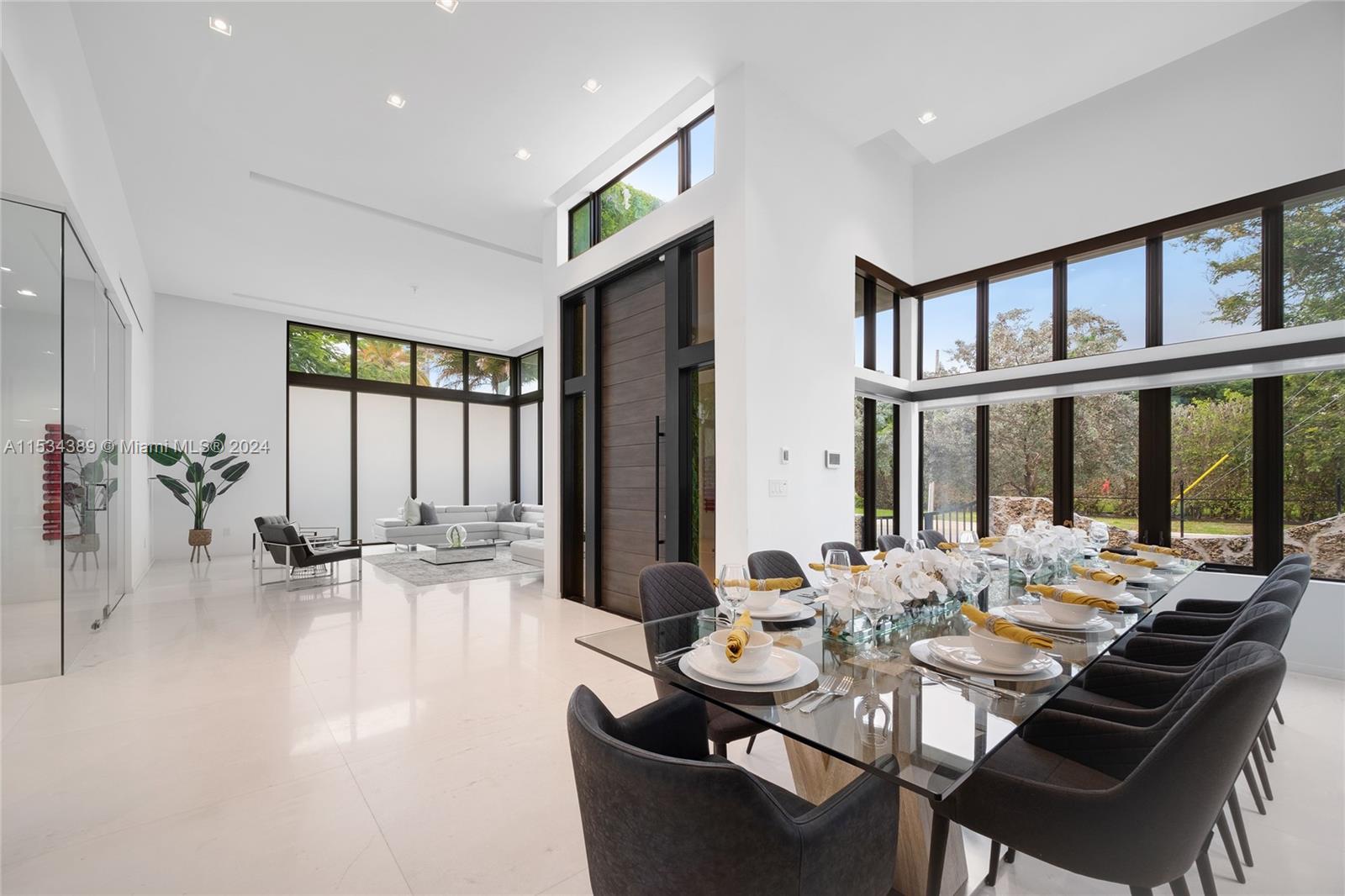 HOLLEMAN PARK - Residential