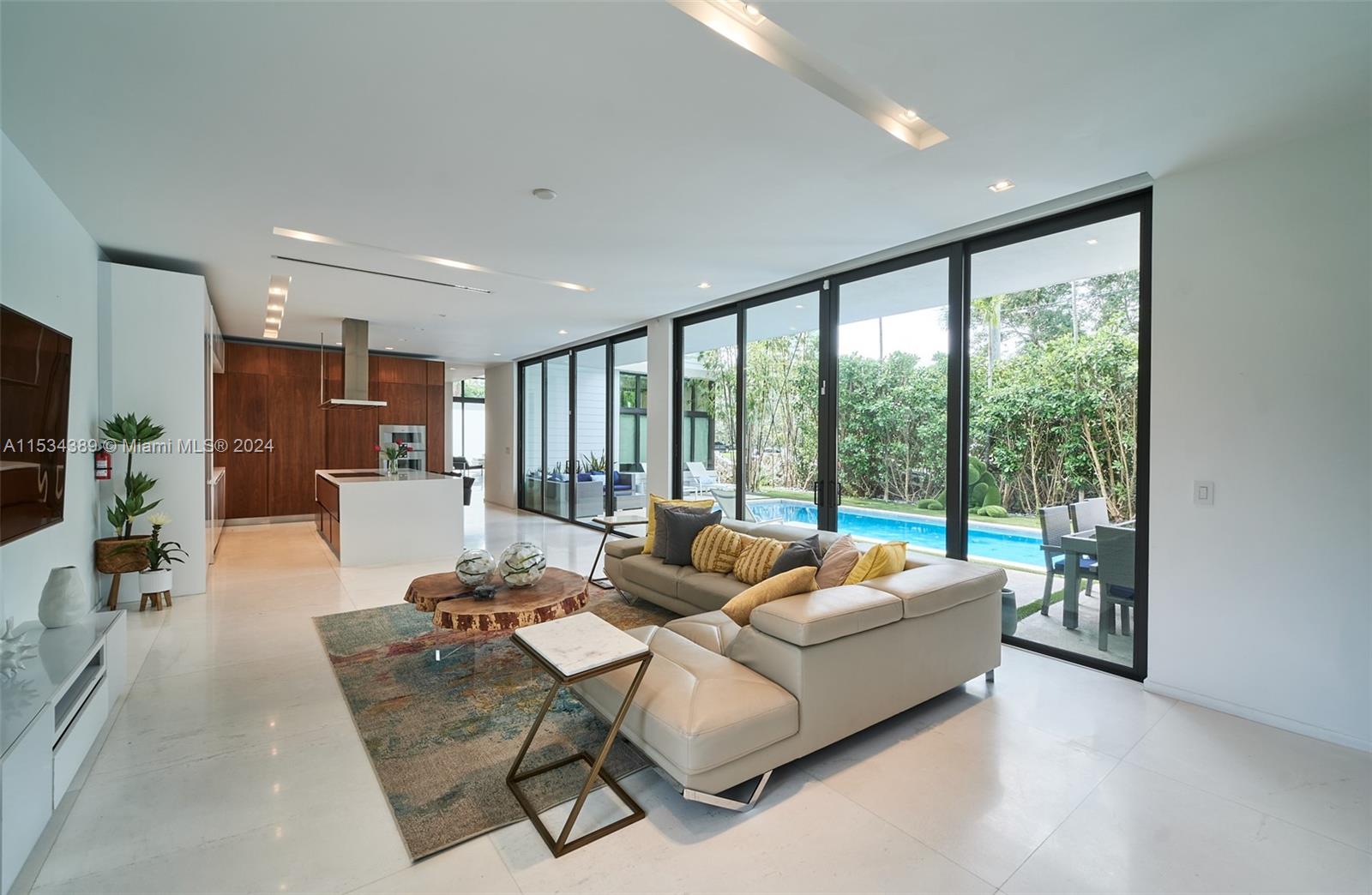 HOLLEMAN PARK - Residential