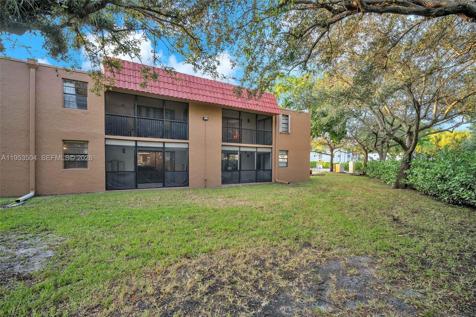 PINES OF SPRINGTREE - Residential