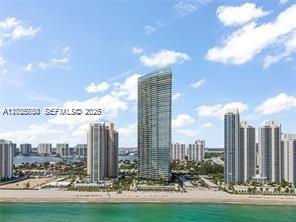 18975 Collins Ave 3504