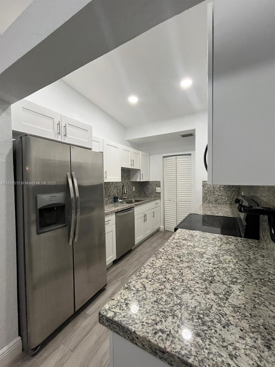 1710 NW 92nd Ave