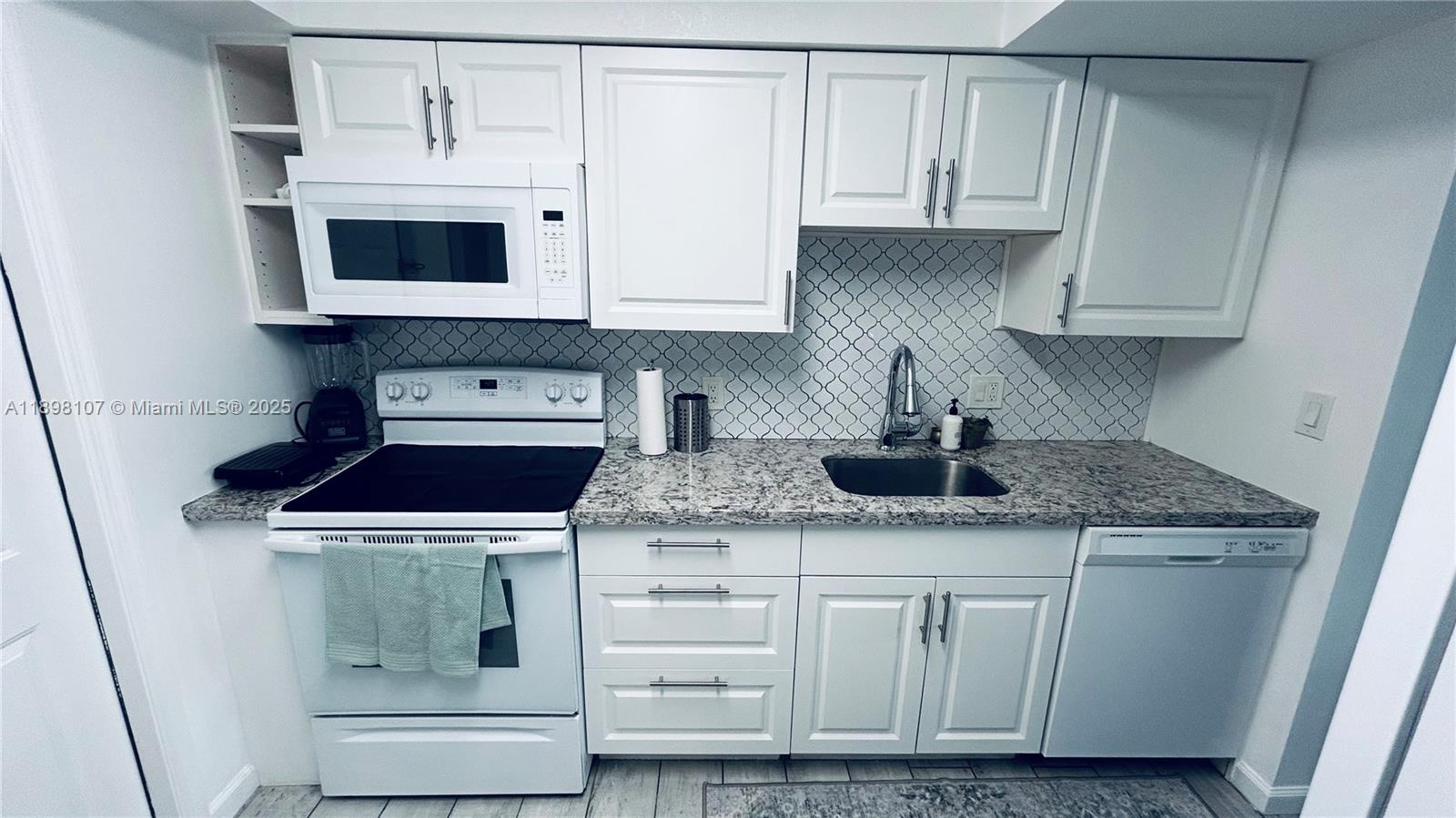 THE FORGE CONDO - Residential Lease