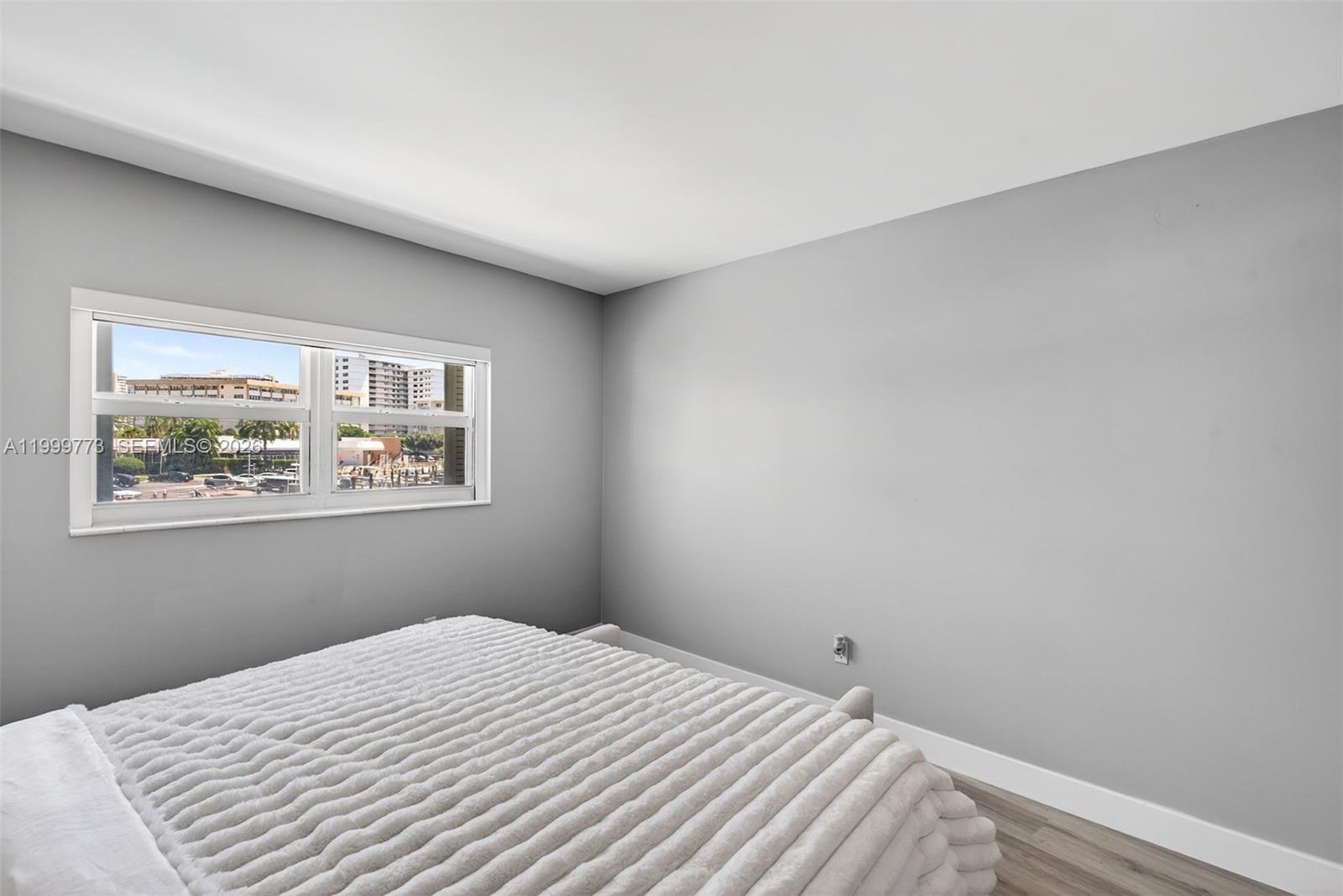 ISLANDER CO-OP - Residential