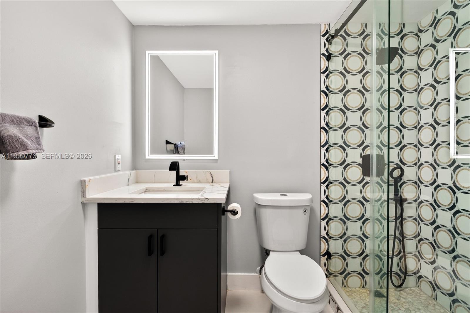 ISLANDER CO-OP - Residential