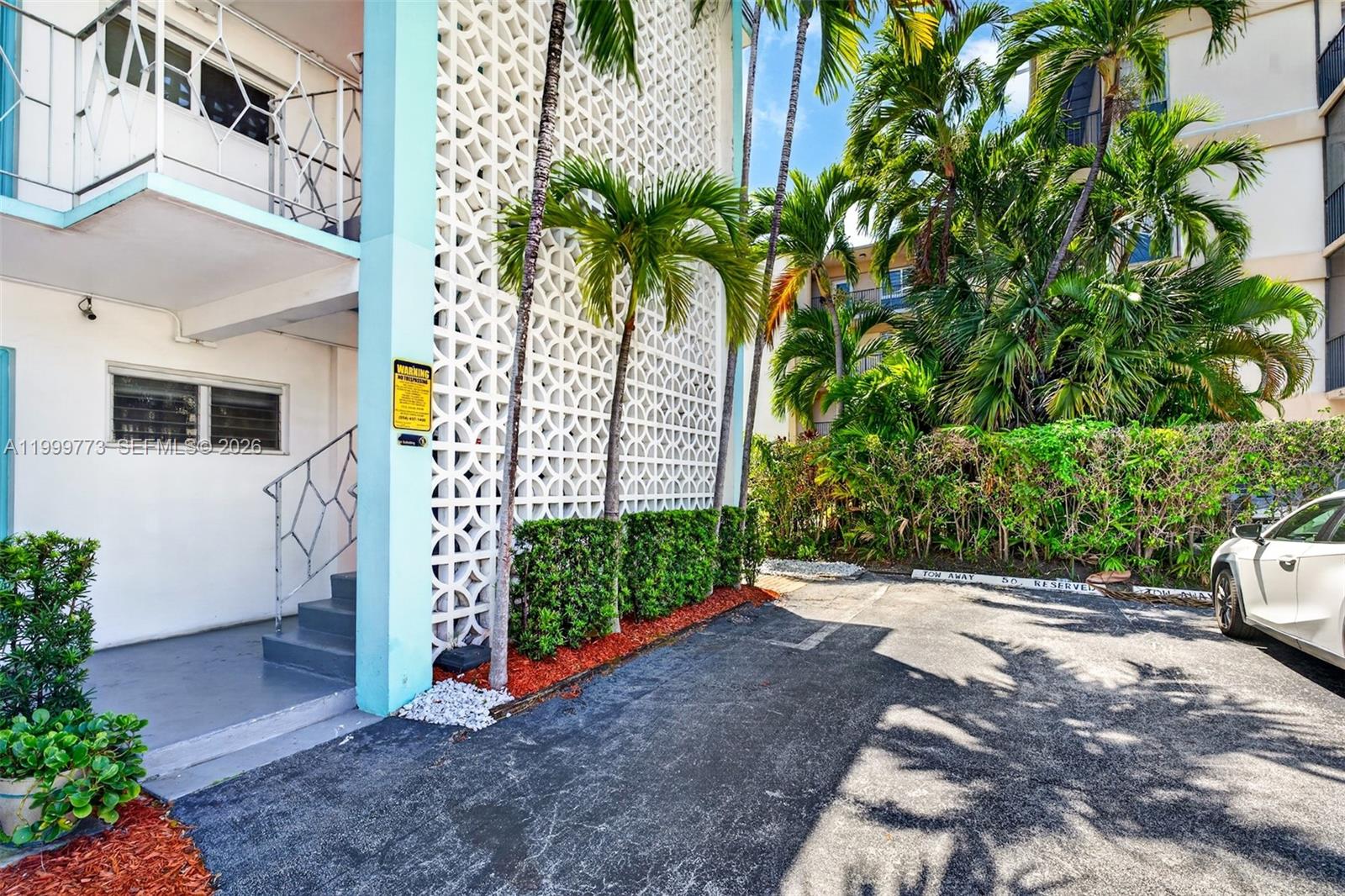 ISLANDER CO-OP - Residential