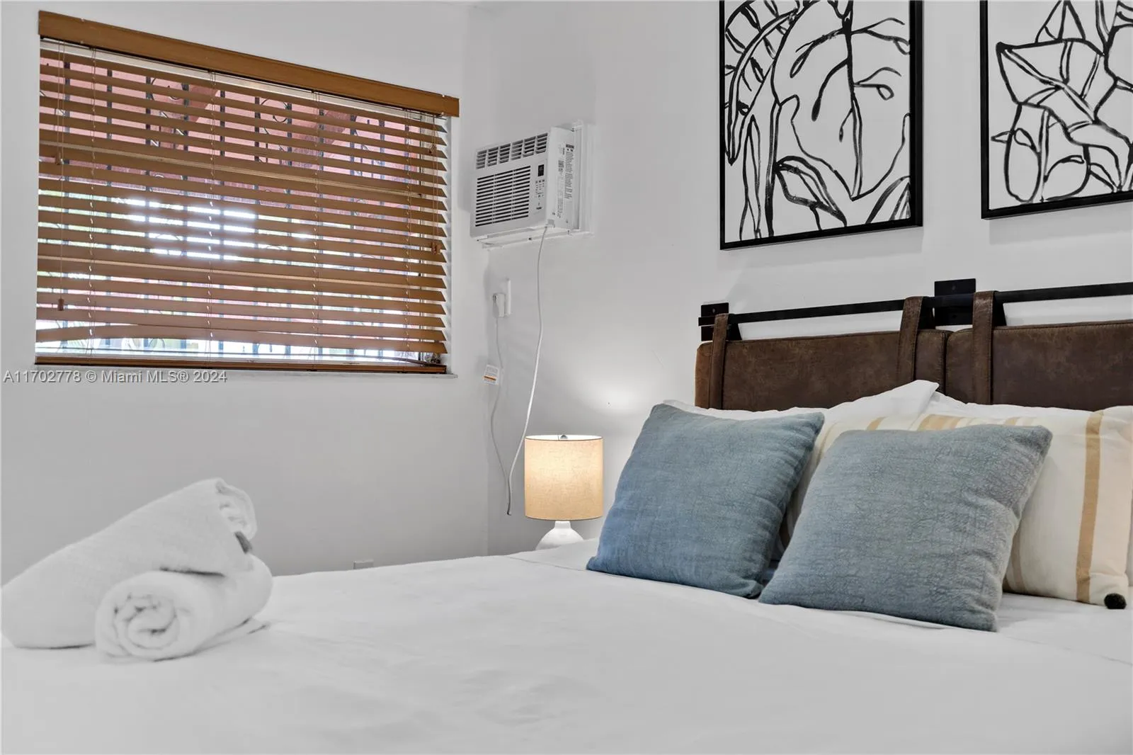 Miami, Florida 33145, United States, 2 Bedrooms Bedrooms, ,1 BathroomBathrooms,Residential,Active,29109