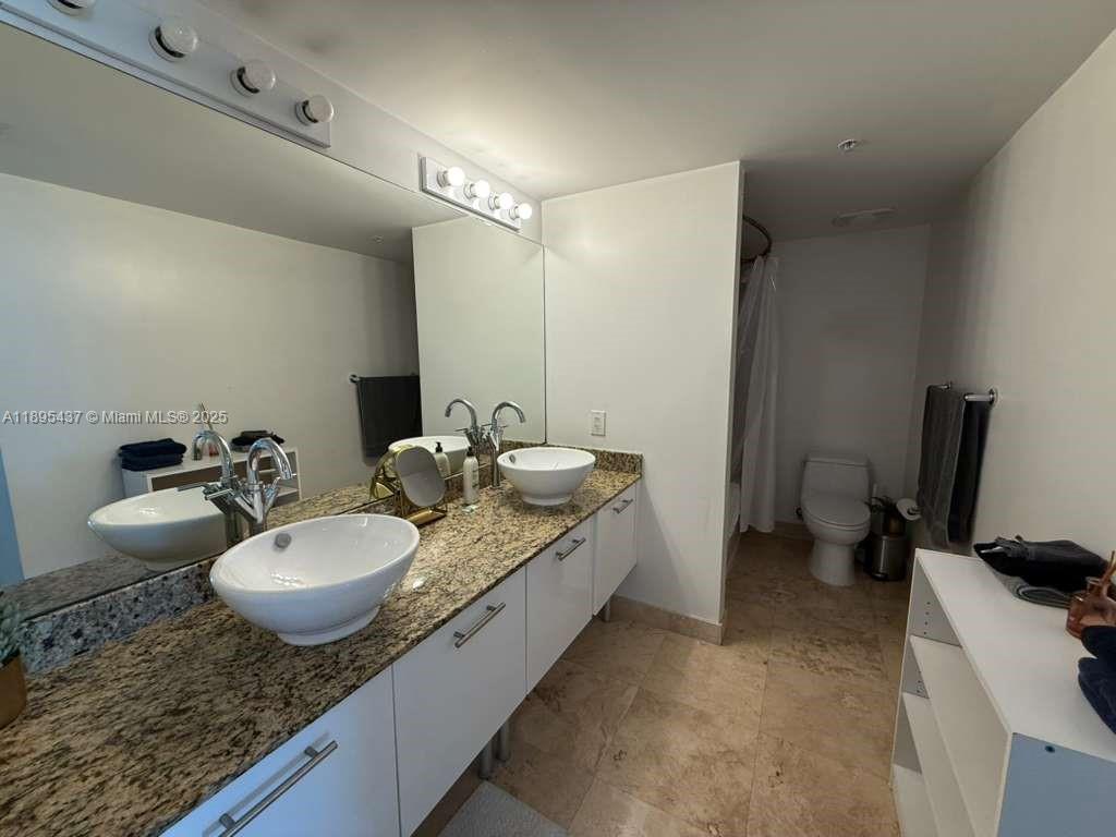 BRICKELL ON THE RIVER S T - Residential Lease