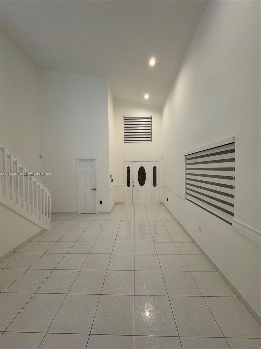 10331 SW 20th Ter