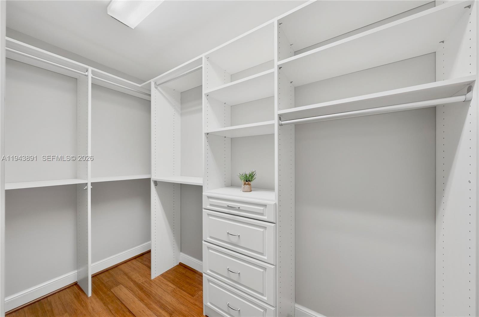 HEMINGWAY LANDINGS CONDO - Residential