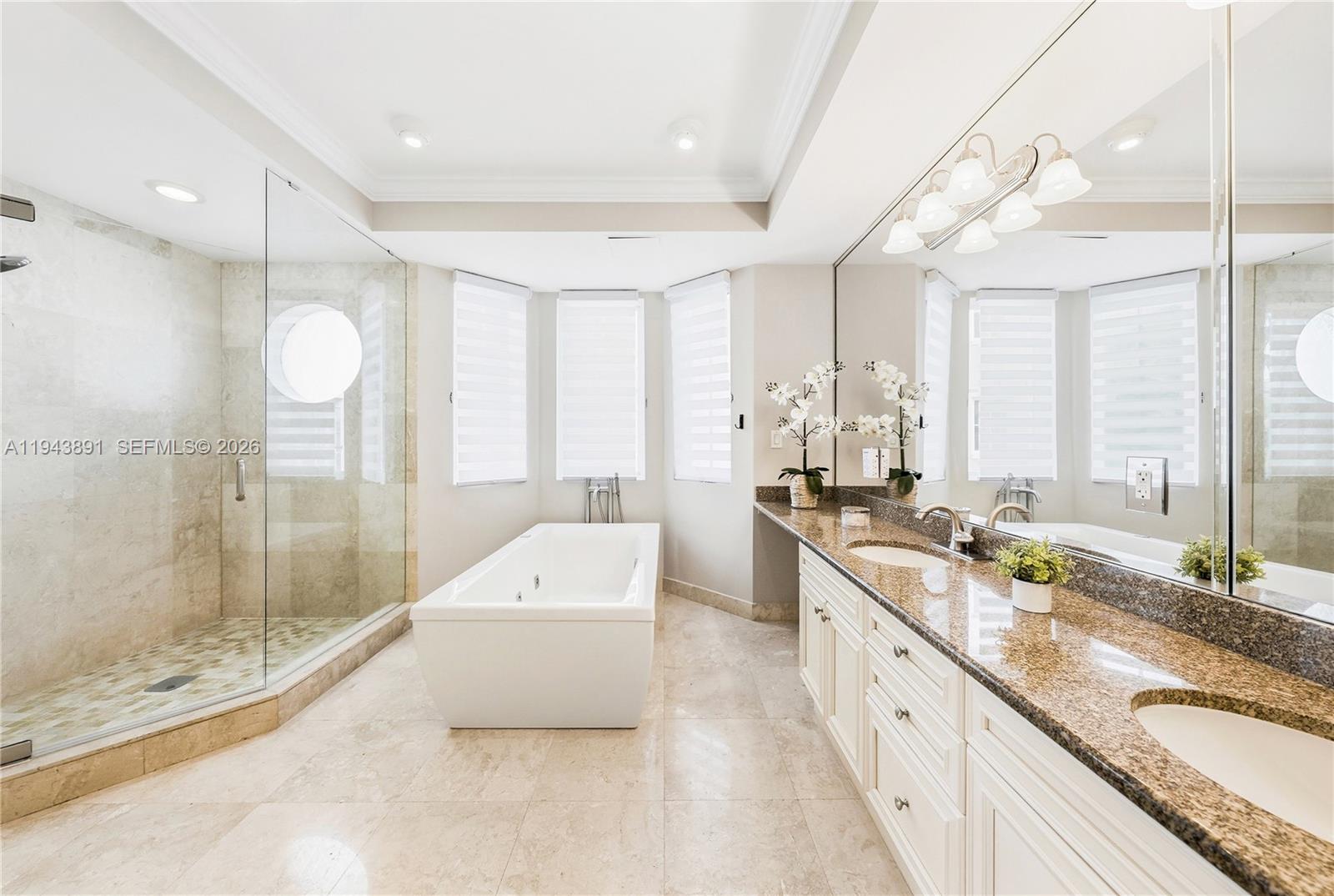 HEMINGWAY LANDINGS CONDO - Residential