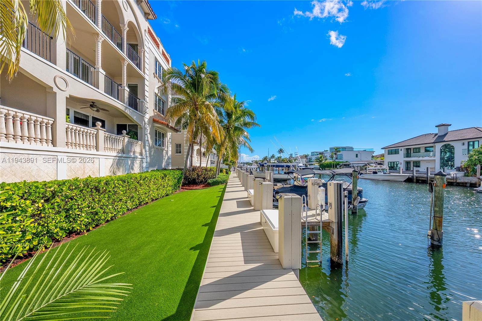 HEMINGWAY LANDINGS CONDO - Residential