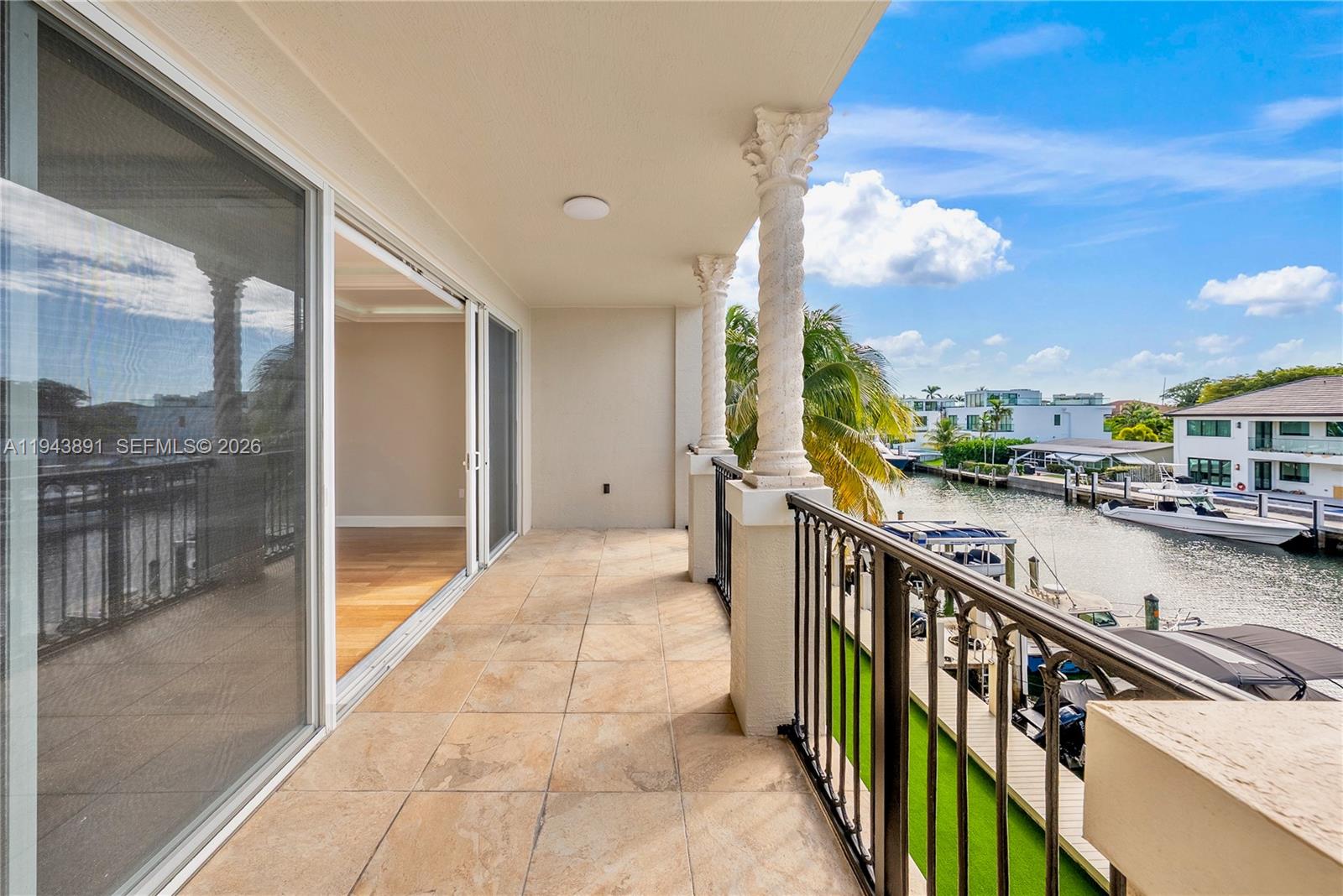 HEMINGWAY LANDINGS CONDO - Residential