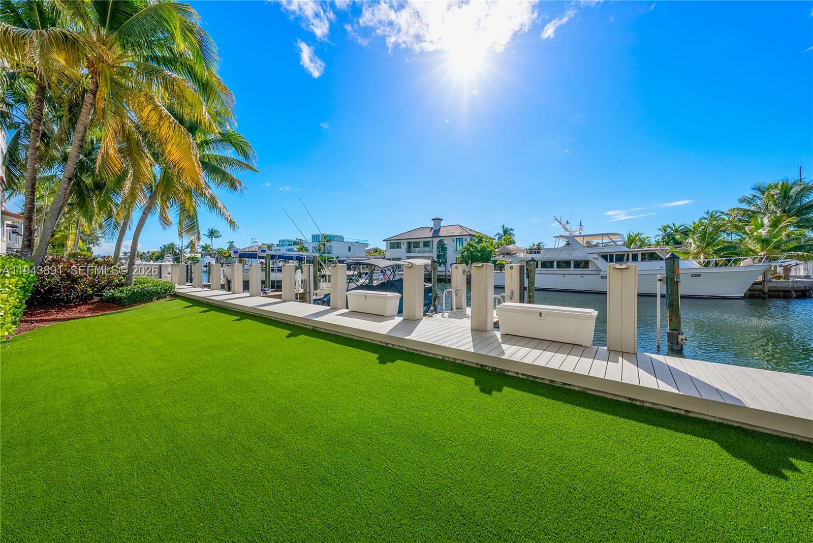 HEMINGWAY LANDINGS CONDO - Residential