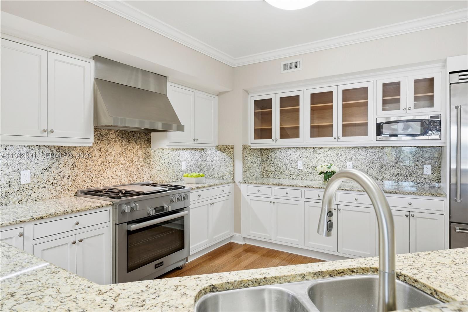 HEMINGWAY LANDINGS CONDO - Residential