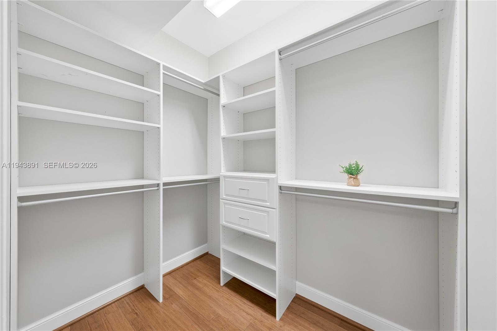 HEMINGWAY LANDINGS CONDO - Residential