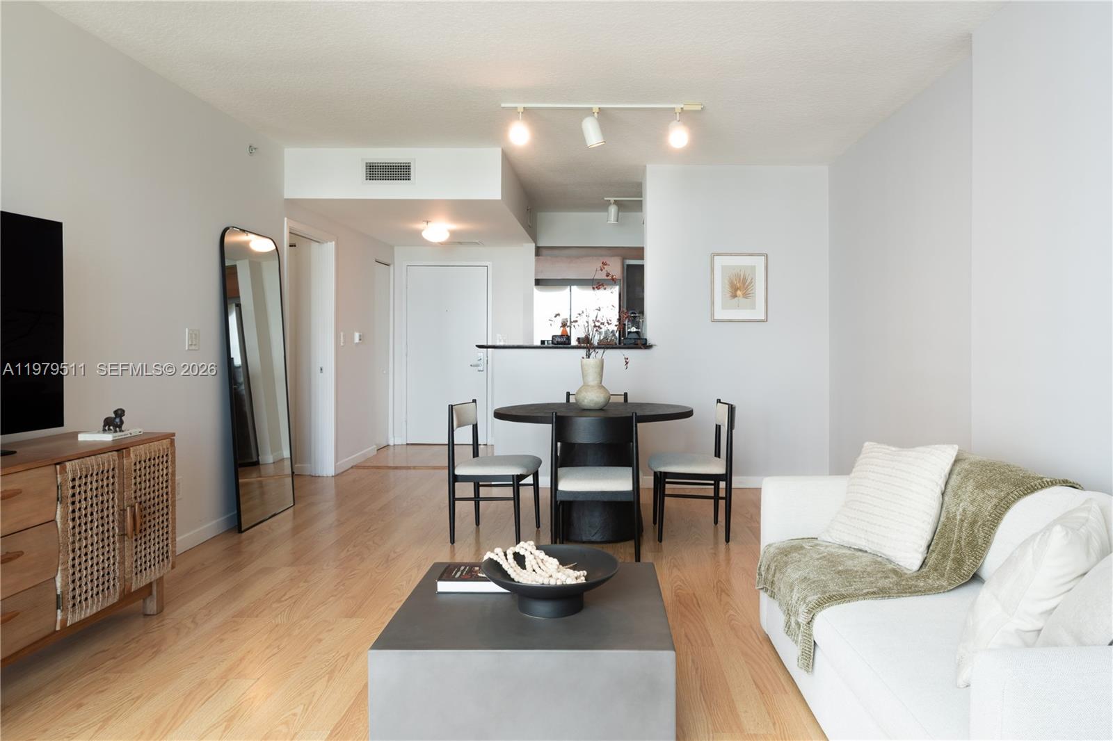 325 S Biscayne Blvd 2724