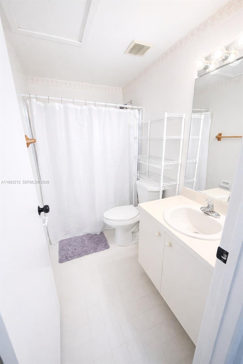 GLEN EDEN AT DAVIE - Residential