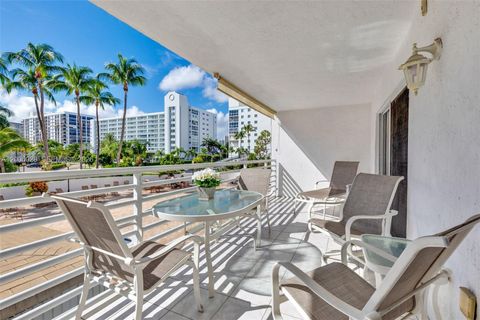 Tiny photo for 17801 N Bay Rd #210, Sunny Isles Beach, FL 33160 (MLS # A12006028)