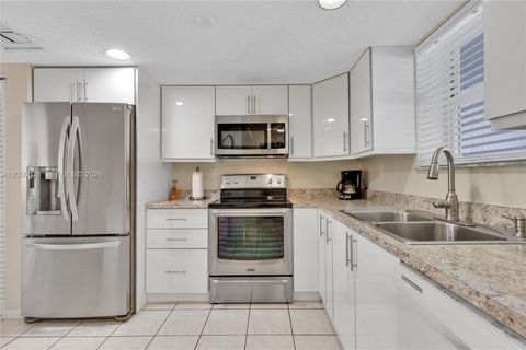 Tiny photo for 17801 N Bay Rd #210, Sunny Isles Beach, FL 33160 (MLS # A12006028)