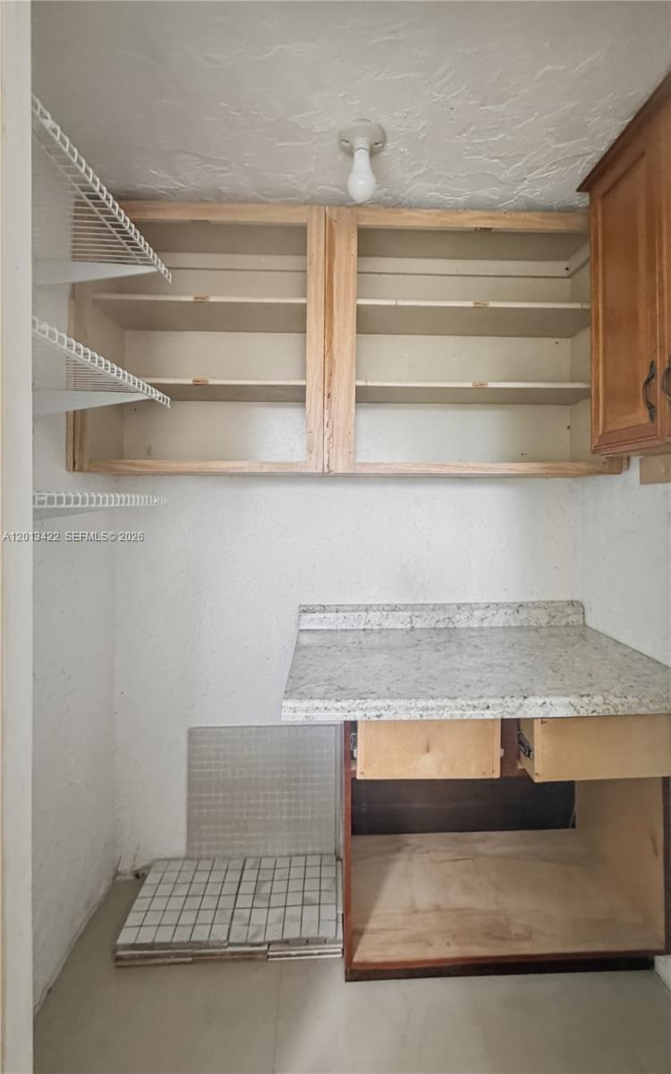 LAURELS AT MARGATE CONDO - Residential