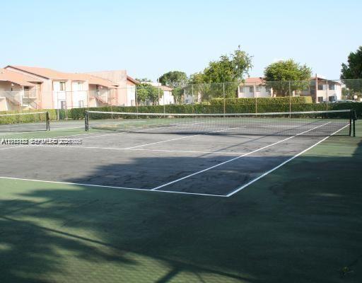 LAURELS AT MARGATE CONDO - Residential