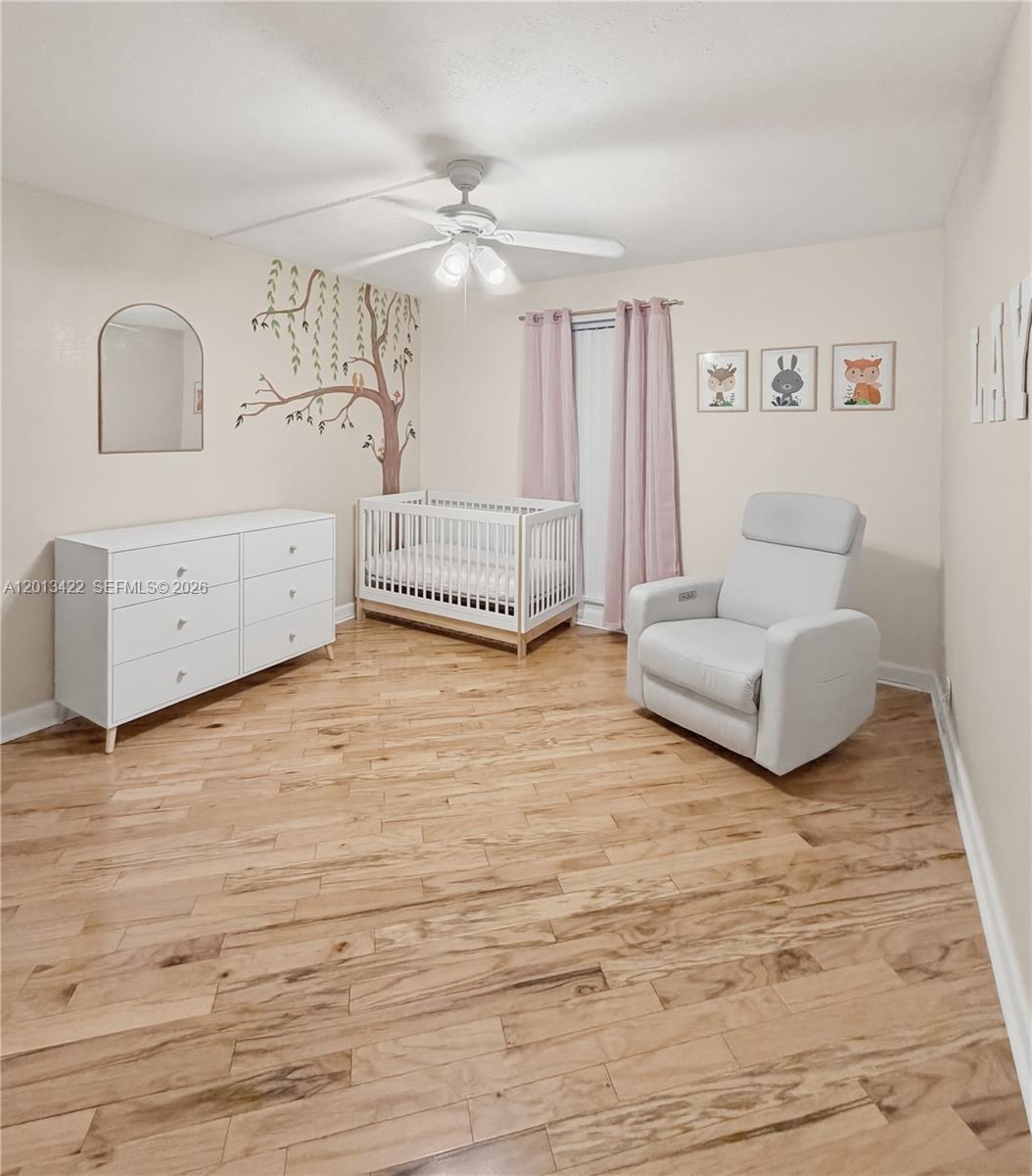 LAURELS AT MARGATE CONDO - Residential