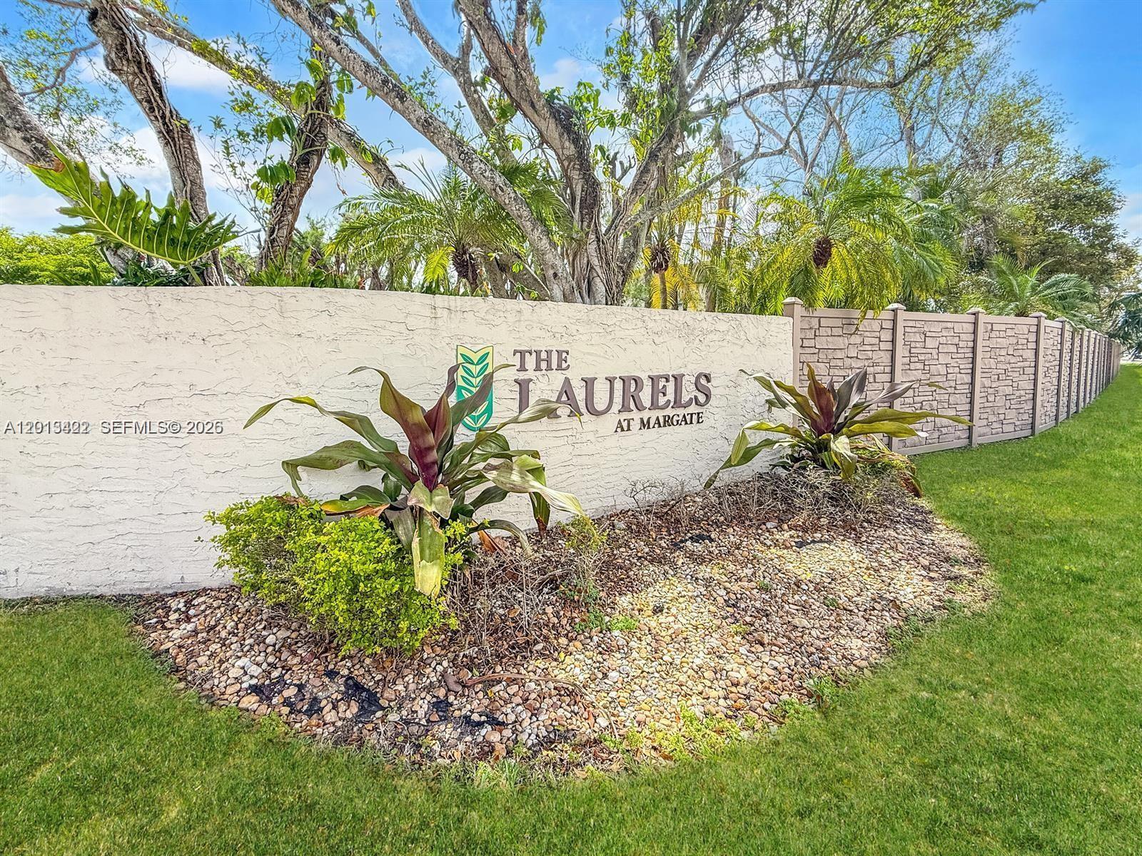 LAURELS AT MARGATE CONDO - Residential