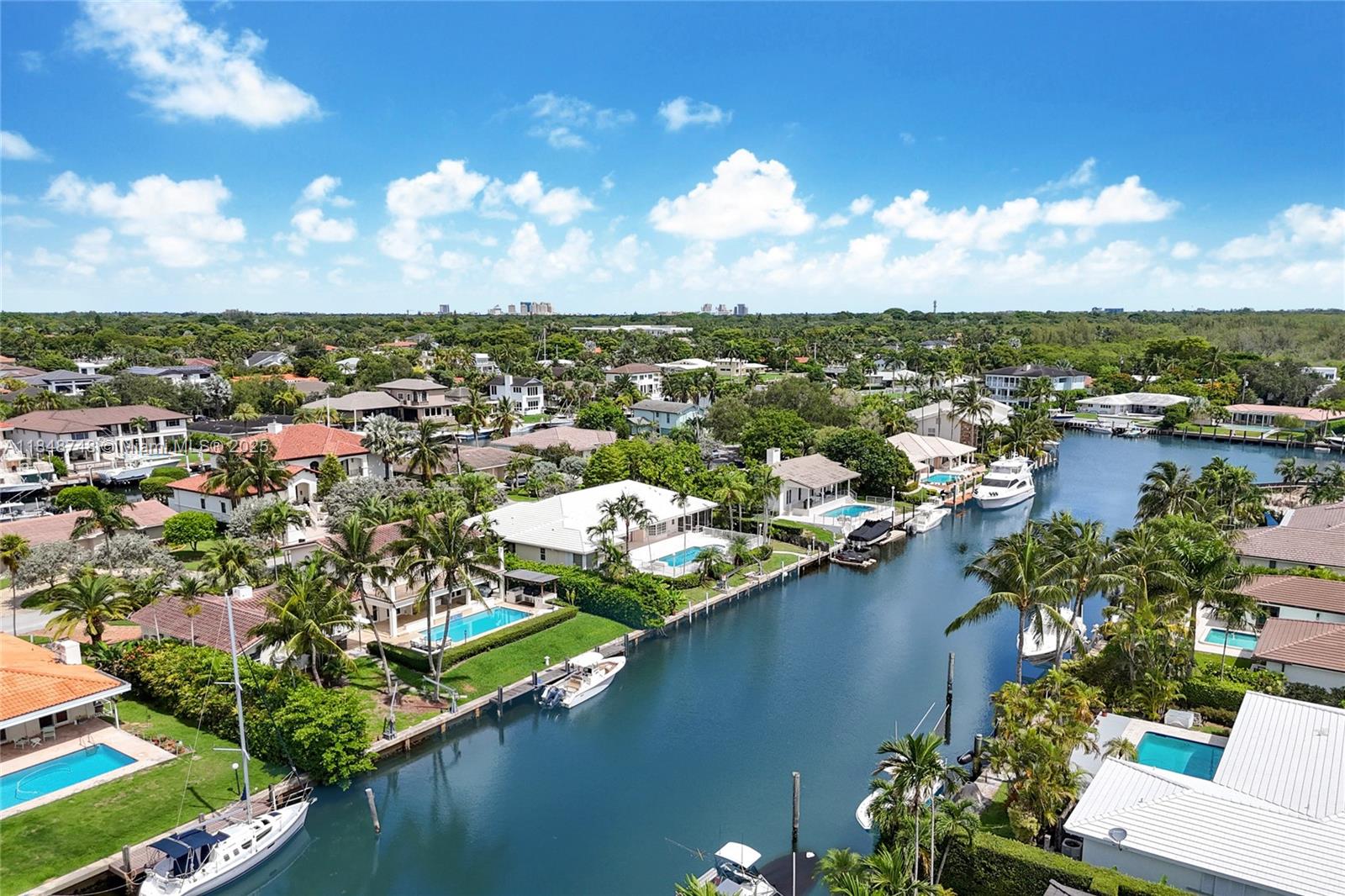 CORAL BAY SEC D - Residential Lease