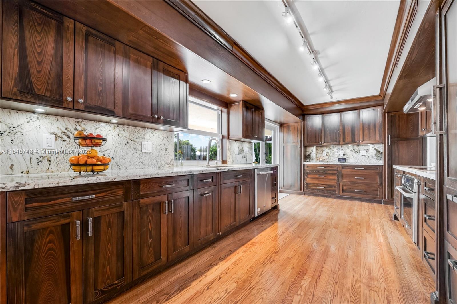 CORAL BAY SEC D - Residential Lease