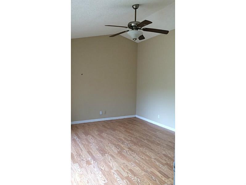 CORAL SPRINGS LAKES 68-12 - Residential