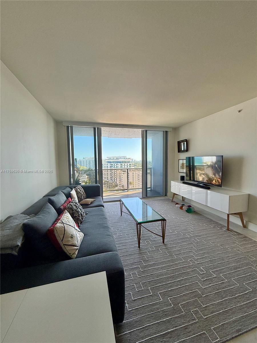 401 BLU OF NORTH BEACH CO - Residential