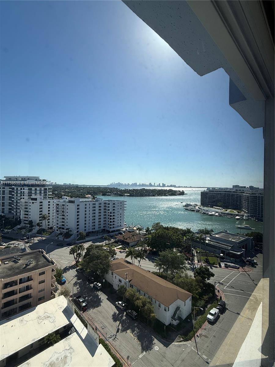 401 BLU OF NORTH BEACH CO - Residential