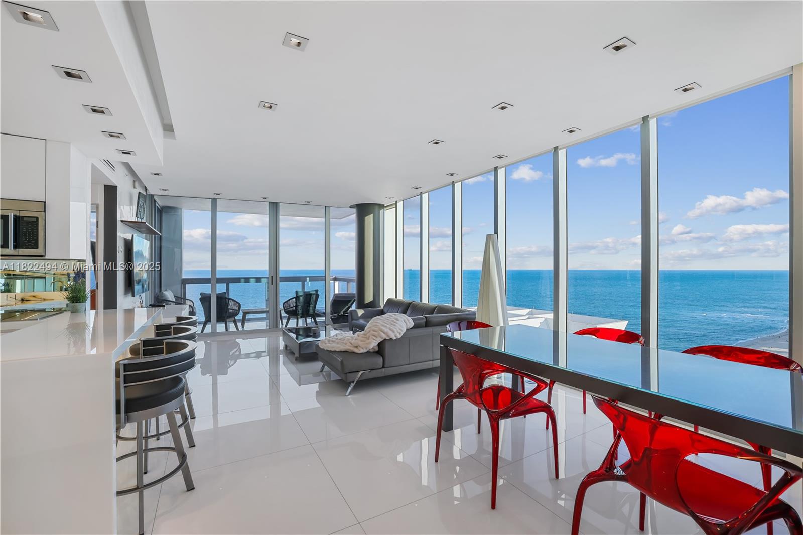 NORTH CARILLON BEACH COND - Residential Lease