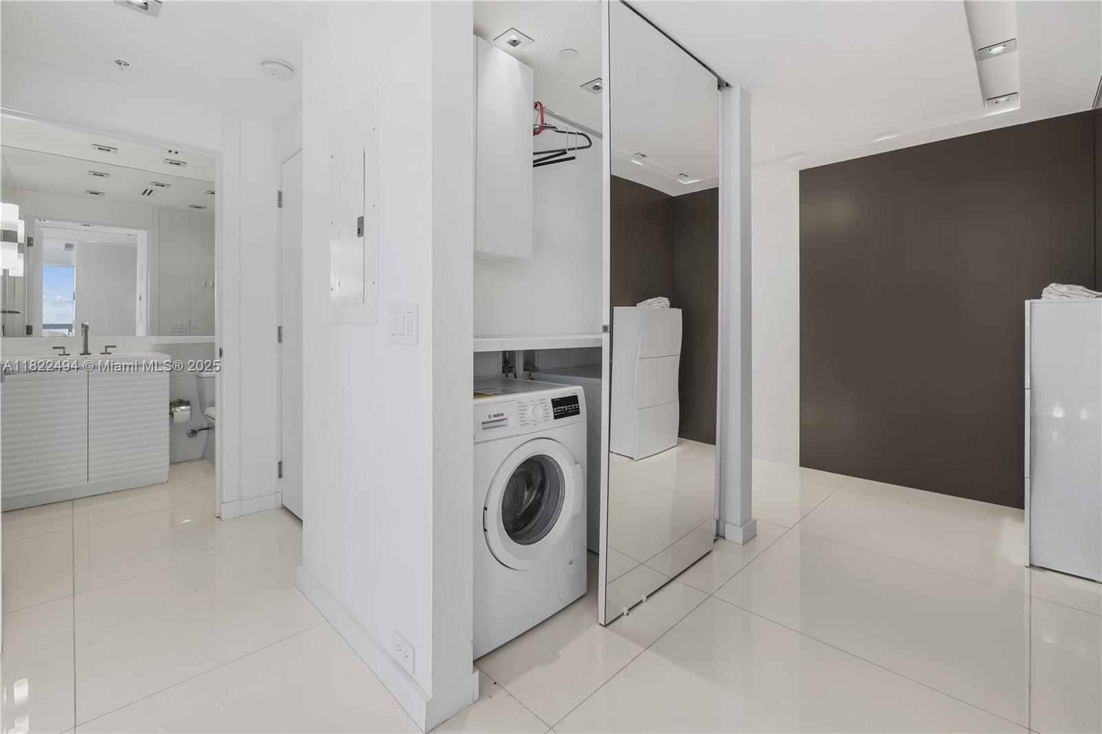 NORTH CARILLON BEACH COND - Residential Lease